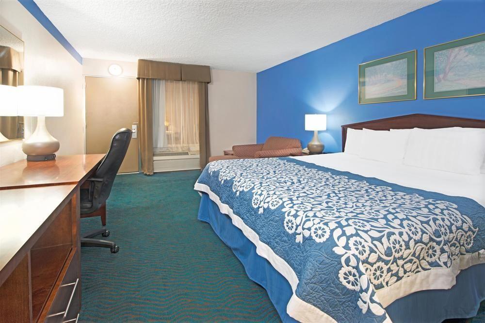 Days Inn By Wyndham St. Louis Lindbergh Boulevard Huntleigh Esterno foto