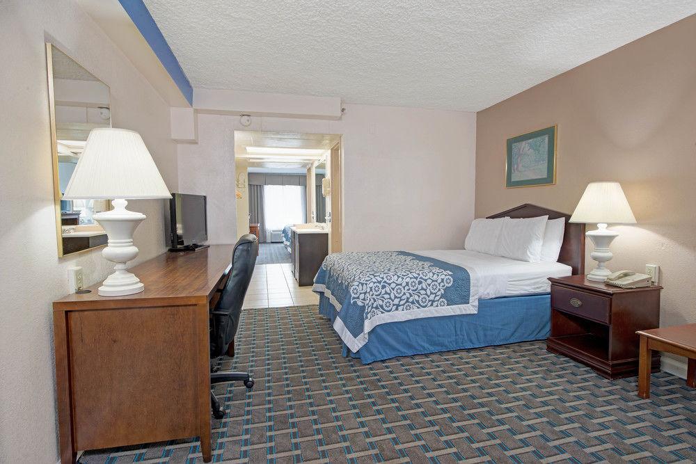 Days Inn By Wyndham St. Louis Lindbergh Boulevard Huntleigh Esterno foto